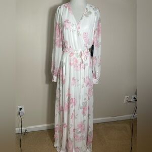 Lulu's Pink and White Floral Long Sleeve Wrap Dress